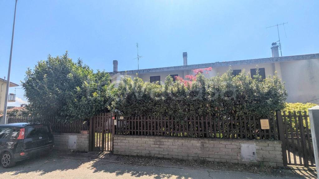 casa indipendente in vendita a Fabrica di Roma