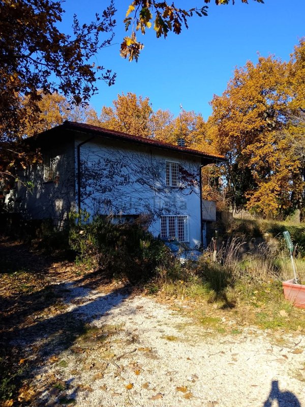 appartamento in vendita a Fabrica di Roma