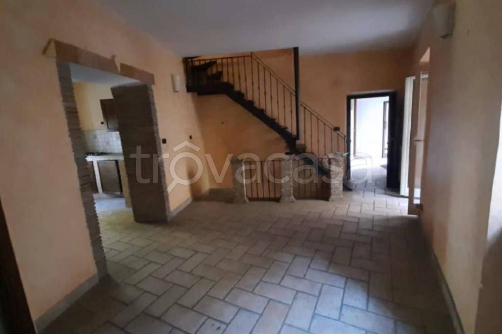 appartamento in vendita a Fabrica di Roma