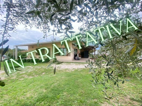 casa indipendente in vendita a Fabrica di Roma