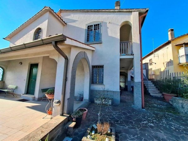 casa indipendente in vendita a Fabrica di Roma