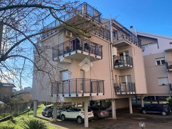 appartamento in vendita a Fabrica di Roma