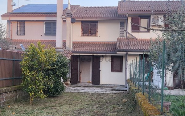 quadrivano in vendita a Fabrica di Roma