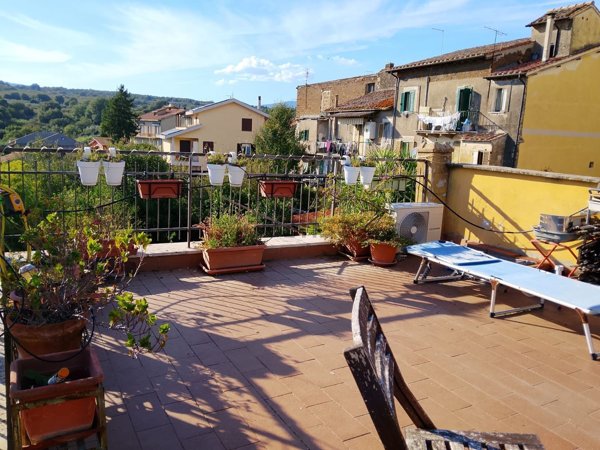 appartamento in vendita a Fabrica di Roma