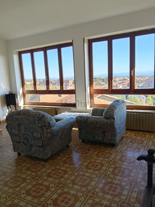 appartamento in vendita a Fabrica di Roma