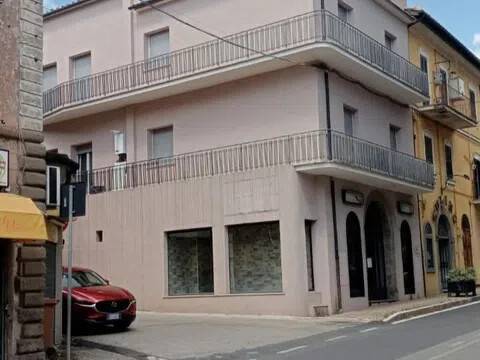 appartamento in vendita a Fabrica di Roma