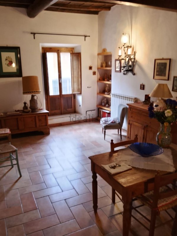 appartamento in vendita a Fabrica di Roma