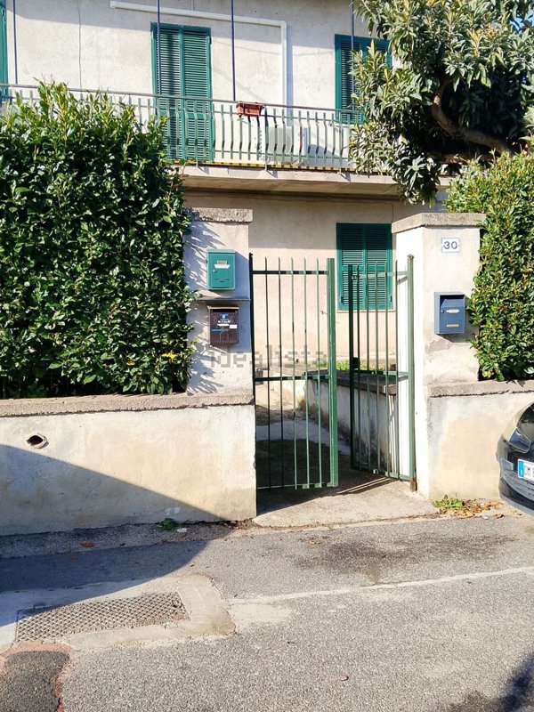 appartamento in vendita a Fabrica di Roma