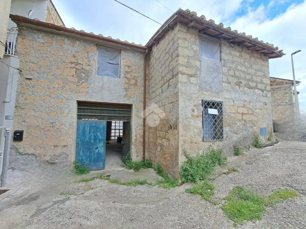casa indipendente in vendita a Fabrica di Roma
