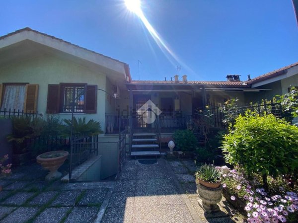 appartamento in vendita a Fabrica di Roma