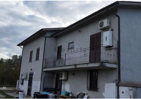 appartamento in vendita a Fabrica di Roma