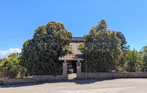 casa indipendente in vendita a Fabrica di Roma