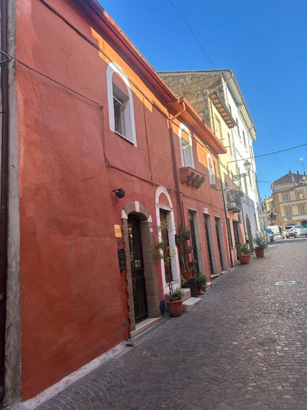 appartamento in vendita a Faleria