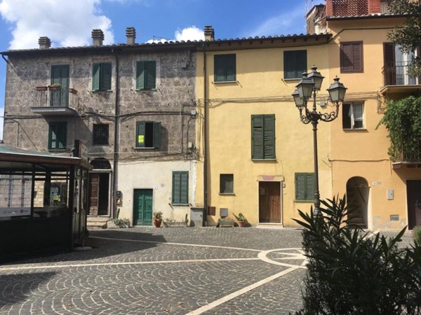 appartamento in vendita a Faleria
