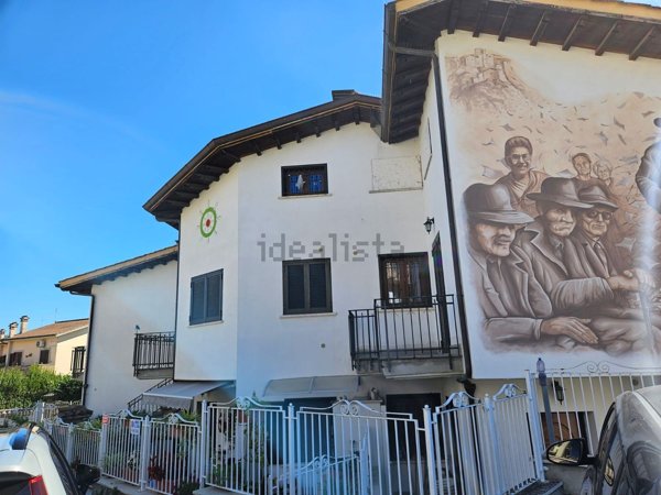 appartamento in vendita a Faleria