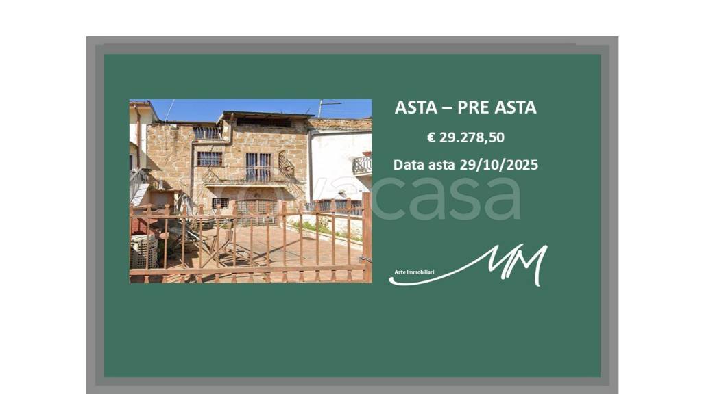 casa indipendente in vendita a Faleria