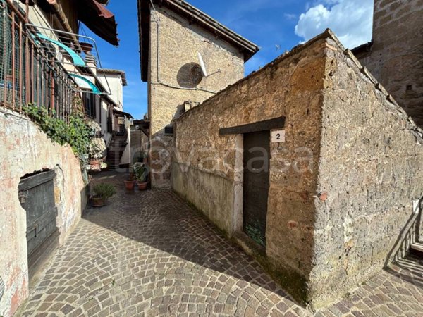 appartamento in vendita a Faleria