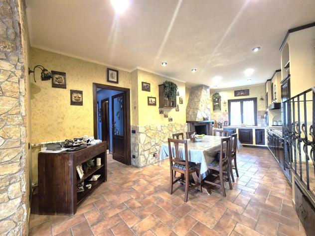 appartamento in vendita a Faleria