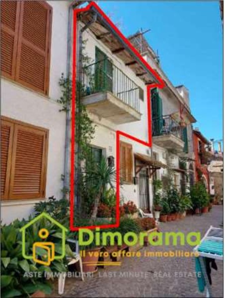 appartamento in vendita a Faleria