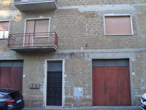 appartamento in vendita a Faleria