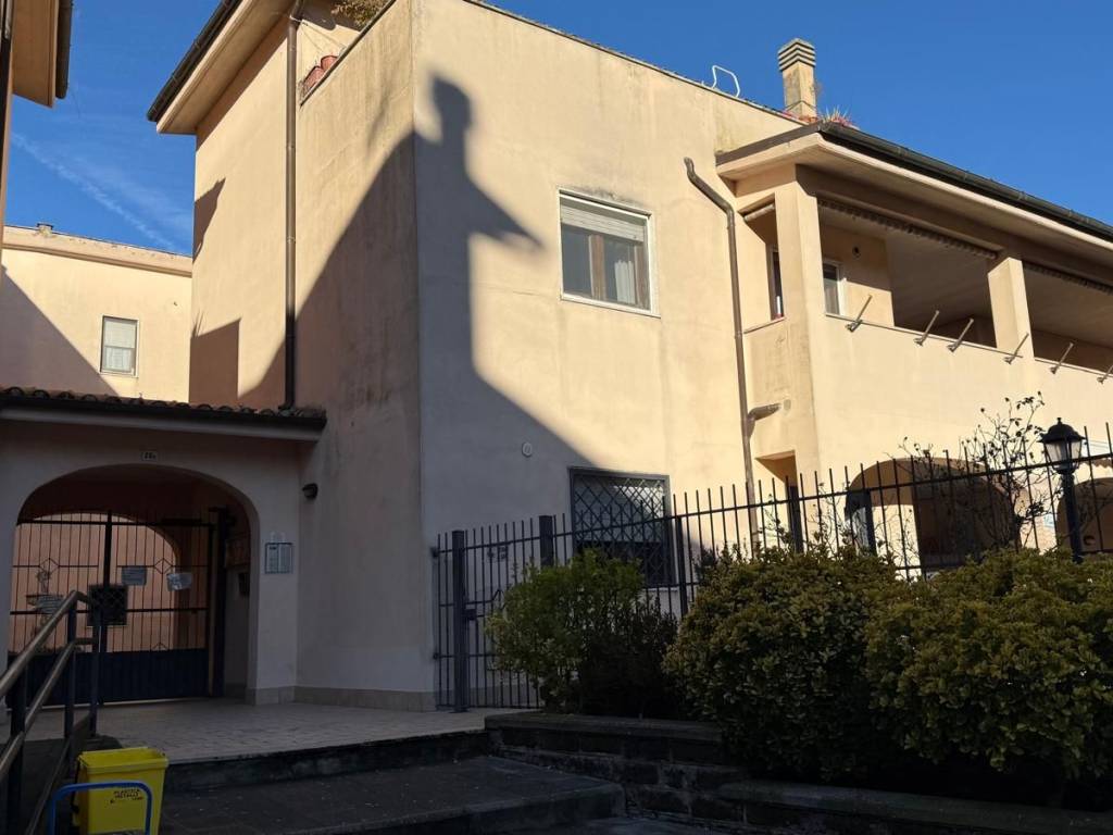 appartamento in vendita a Faleria