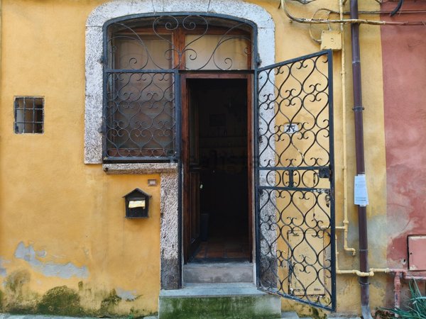 appartamento in vendita a Faleria