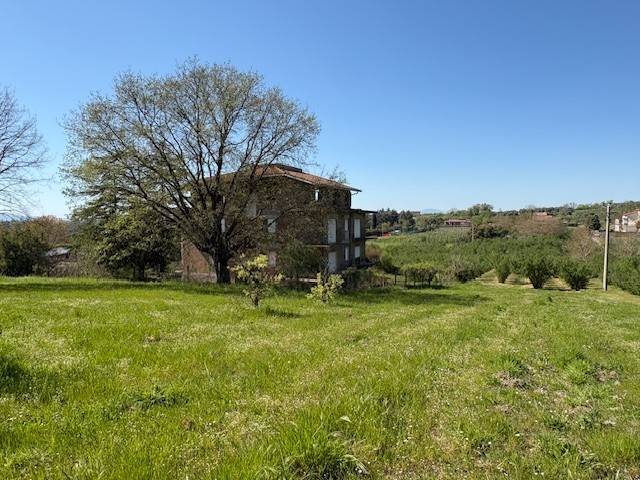 casa indipendente in vendita a Faleria