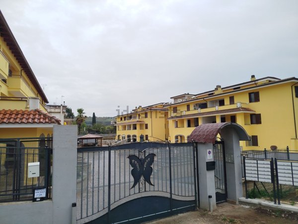 appartamento in vendita a Faleria