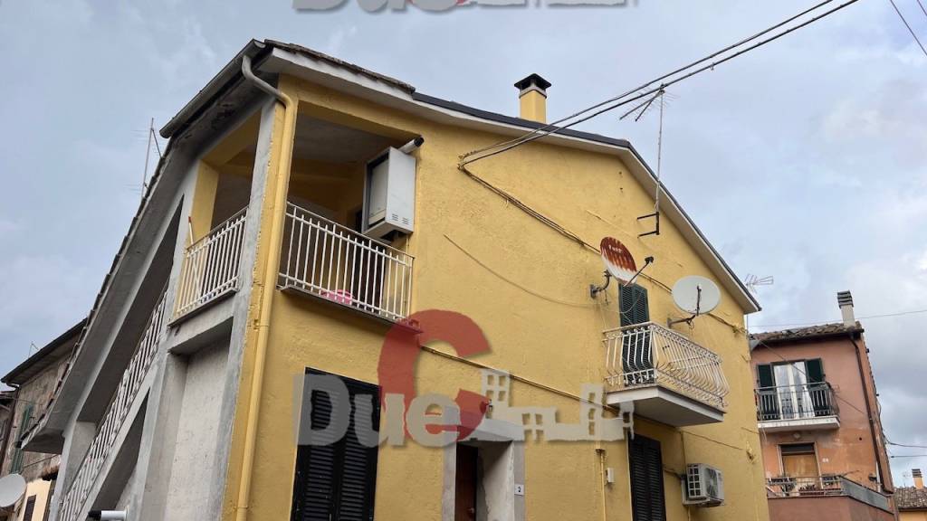 appartamento in vendita a Faleria