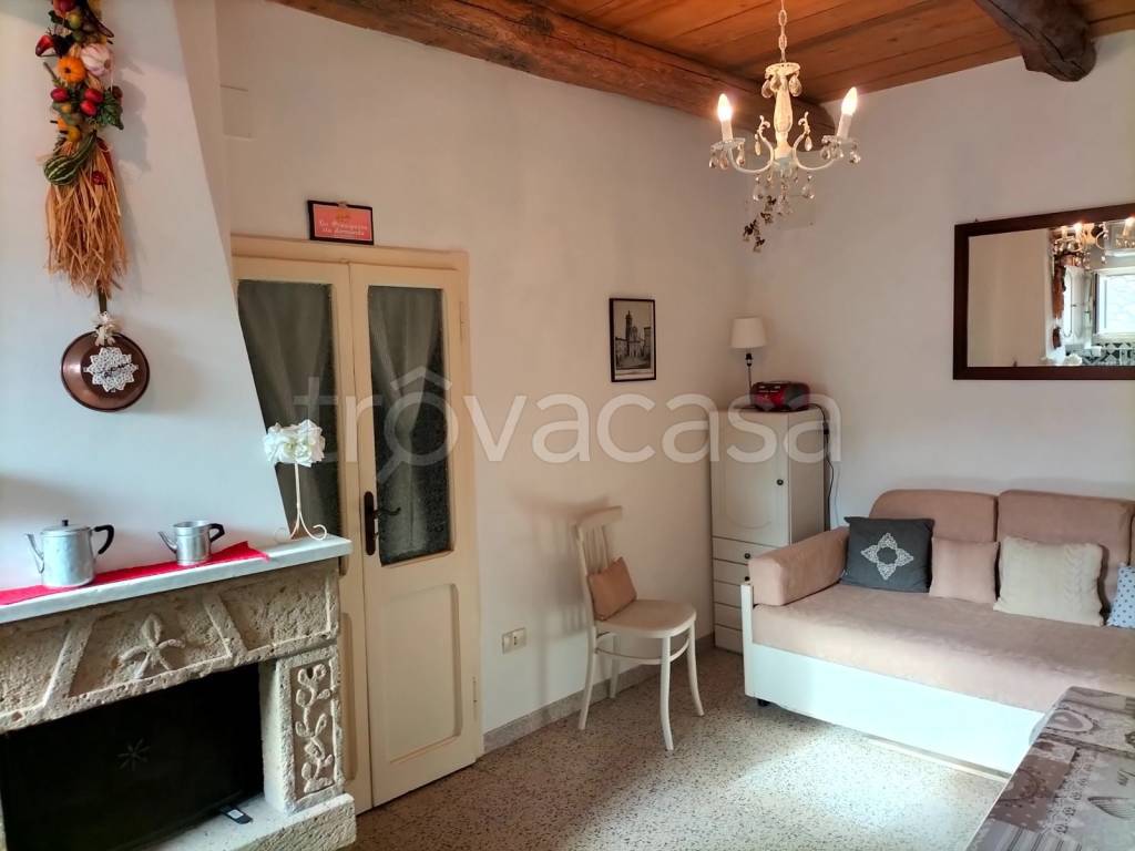 appartamento in vendita a Farnese