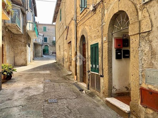 appartamento in vendita a Farnese