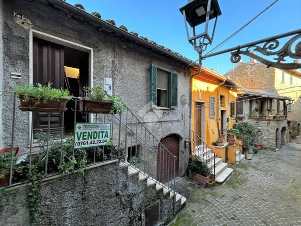 appartamento in vendita a Farnese