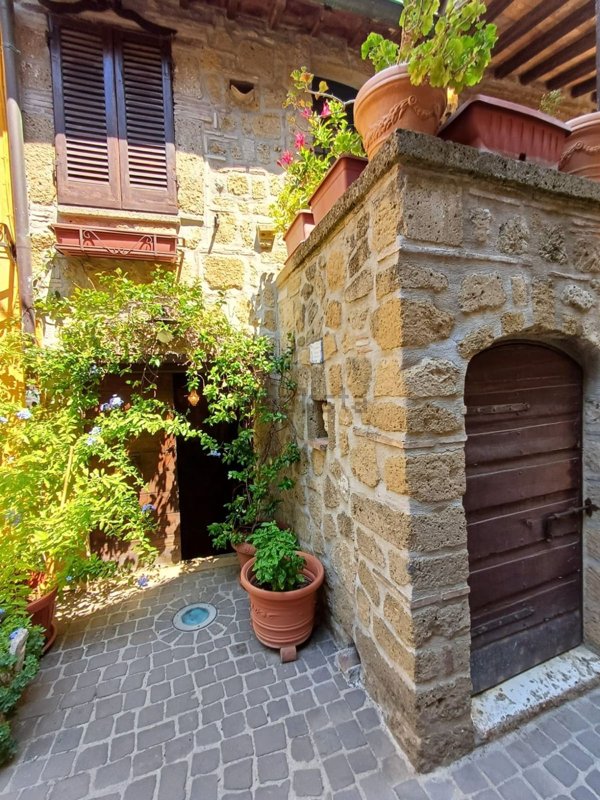 appartamento in vendita a Farnese