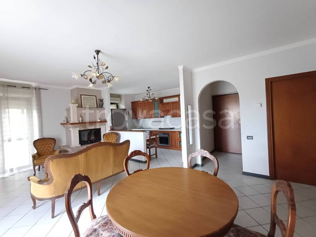 appartamento in vendita a Farnese