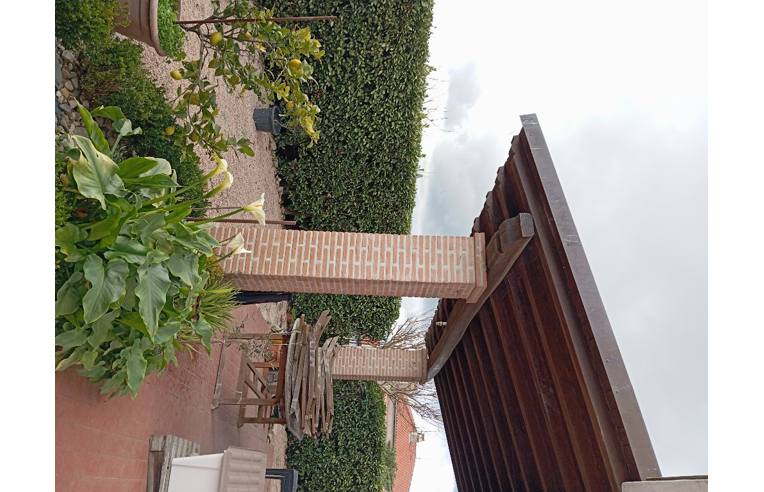 casa indipendente in vendita a Farnese