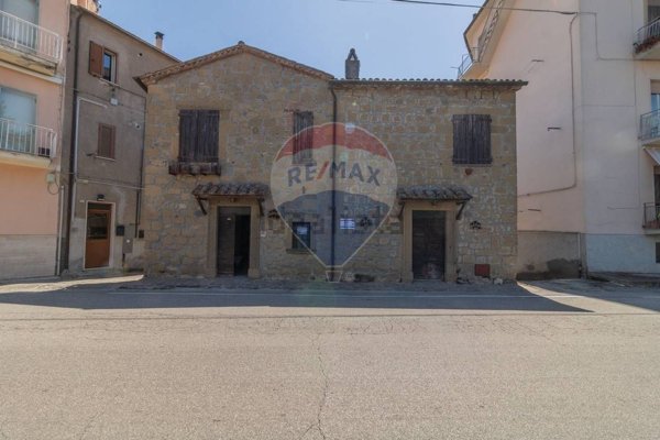 appartamento in vendita a Farnese