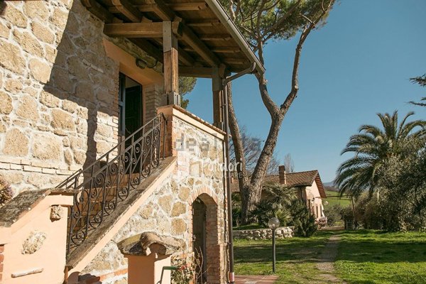casa indipendente in vendita a Gallese