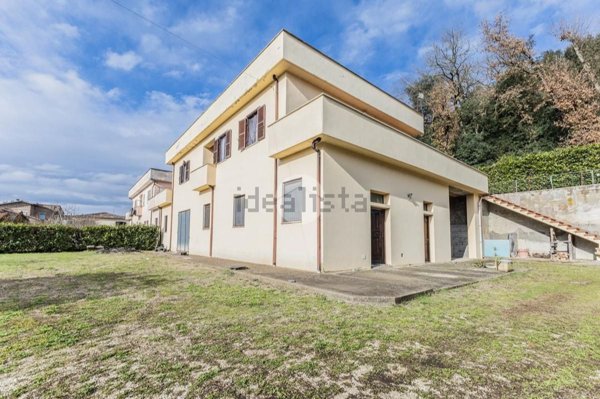 appartamento in vendita a Gallese