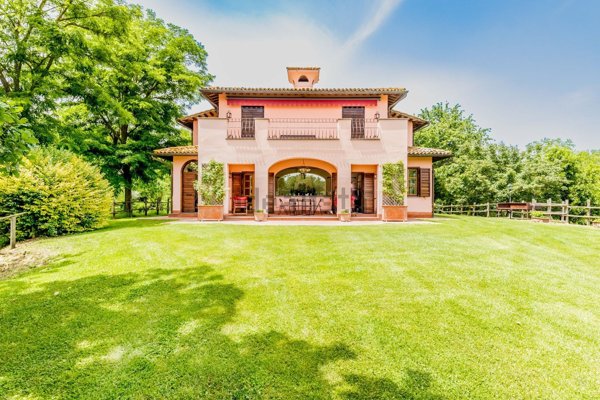 casa indipendente in vendita a Gradoli