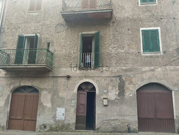 appartamento in vendita a Gradoli