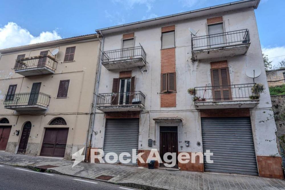 appartamento in vendita a Gradoli