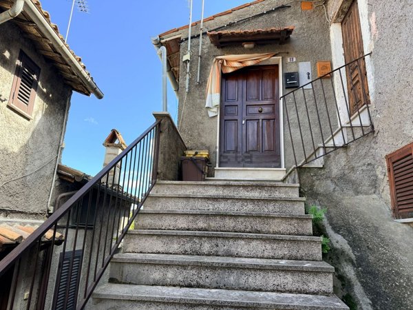 appartamento in vendita a Gradoli