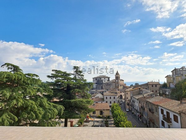 appartamento in vendita a Gradoli