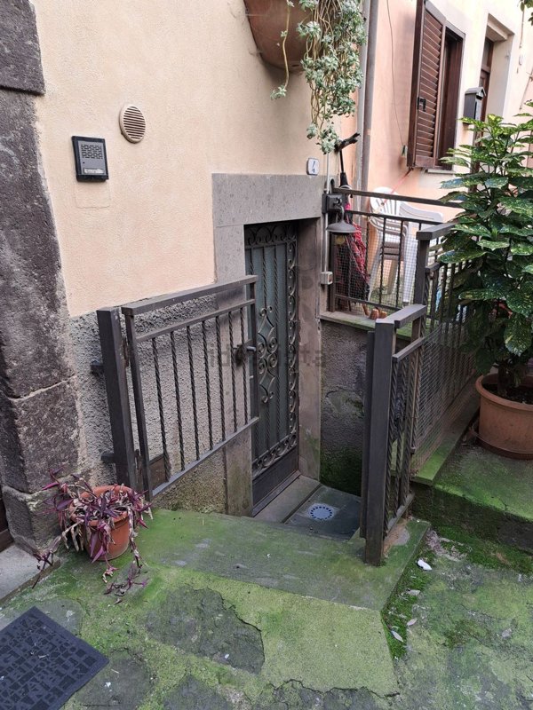 appartamento in vendita a Gradoli