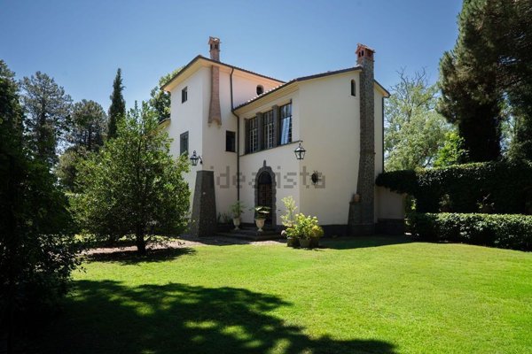 casa indipendente in vendita a Gradoli in zona Cantoniera