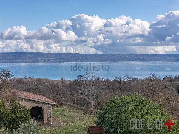 appartamento in vendita a Gradoli in zona Cantoniera