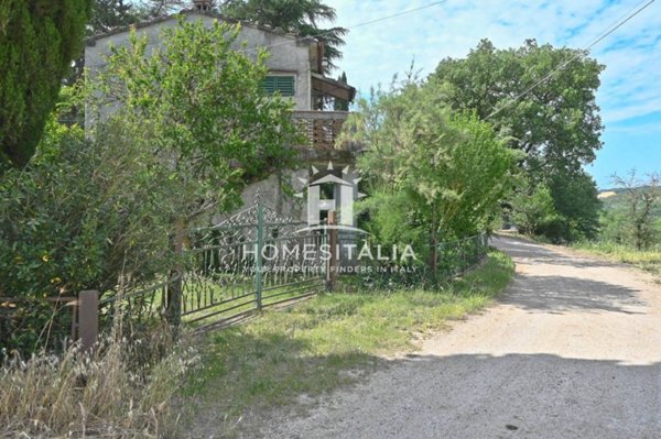 casa indipendente in vendita a Graffignano in zona Sipicciano
