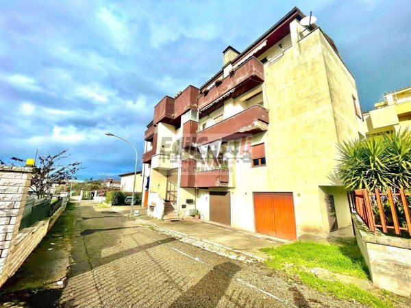 appartamento in vendita a Graffignano in zona Sipicciano