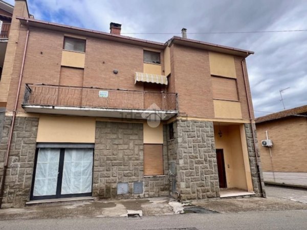 casa indipendente in vendita a Graffignano