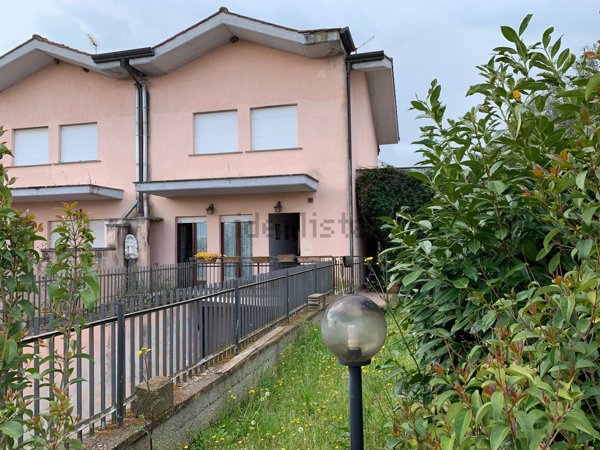 casa indipendente in vendita a Graffignano